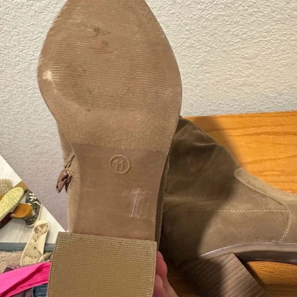 Target Tan Over the Knee Boots Suede - Picture 2 of 3